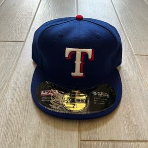 Texas Rangers New Era Fitted Hat (7 1/4)